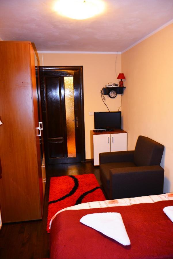 Casuta Lu' Liviu Villa Borşa Екстериор снимка
